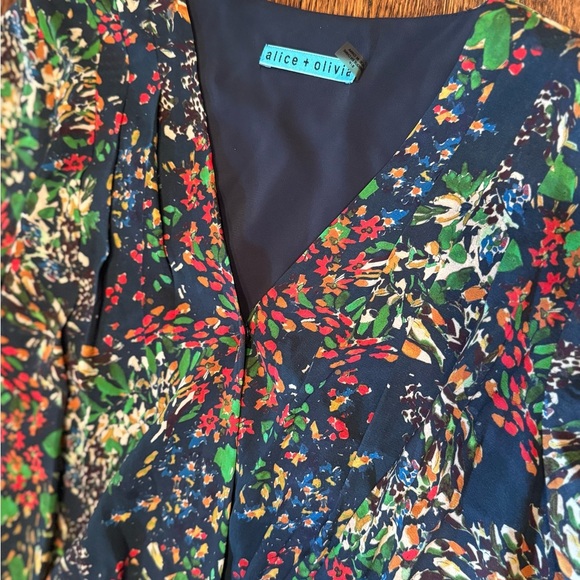 Alice + Olivia Red and Green Wrap Blouse with Puffy Sleeves Size Small - Picture 2 of 7